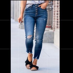KanCan button fly distressed skinny jeans size 9/28 ankle length
